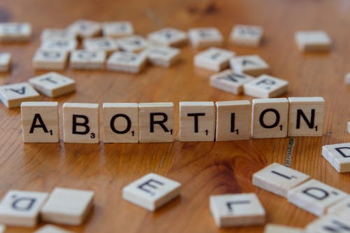 scrabble-tiles-spelling-abortion