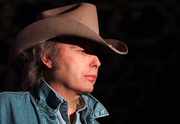 Dwight Yoakam